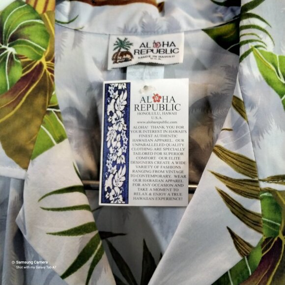 Aloha Republic Honolulu, Hawaii Waikki Beach North Shore Surfboard Shirt Lg. NWT - Picture 4 of 4